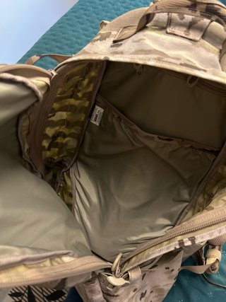Mochila militar Altus camuflaje 50 litros