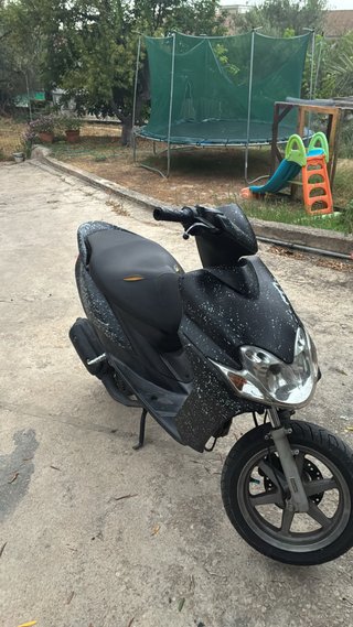 Moto Scooter Negra
