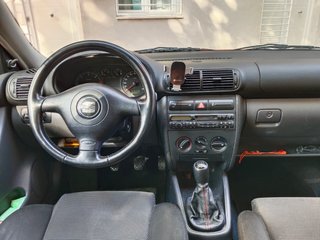 SEAT LEÓN  1.9 TDI