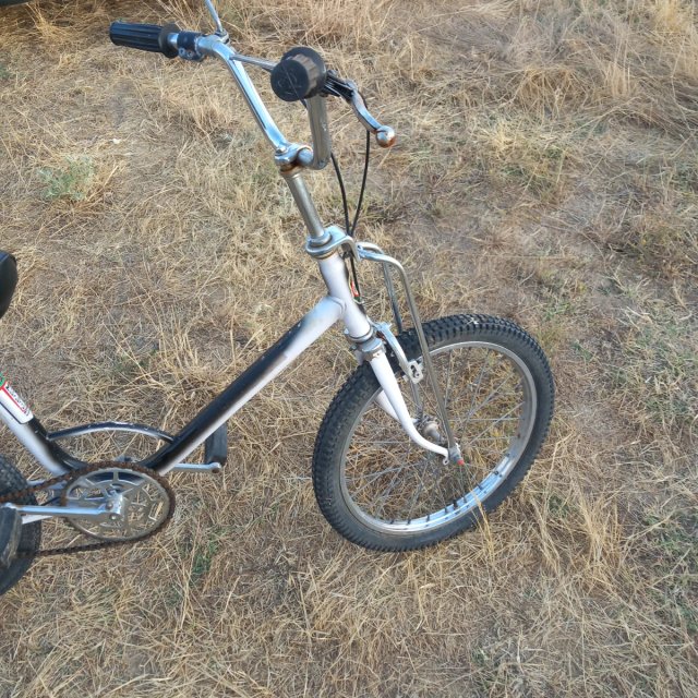 Bicicleta Motoretta GAC bianca...si spedisce.....