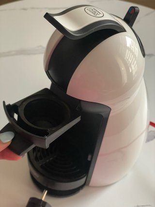 Cafetera Nescafé Dolce Gusto DeLonghi
