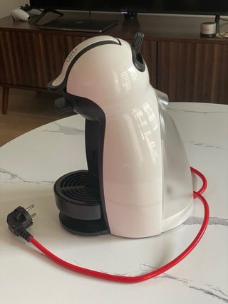 Cafetera Nescafé Dolce Gusto DeLonghi
