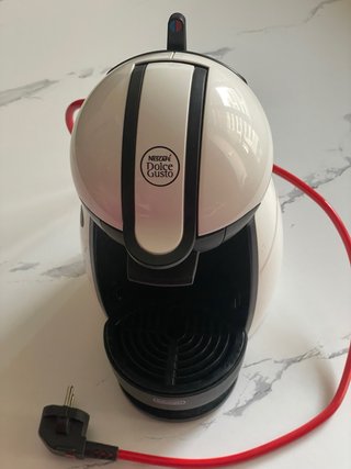 Cafetera Nescafé Dolce Gusto DeLonghi