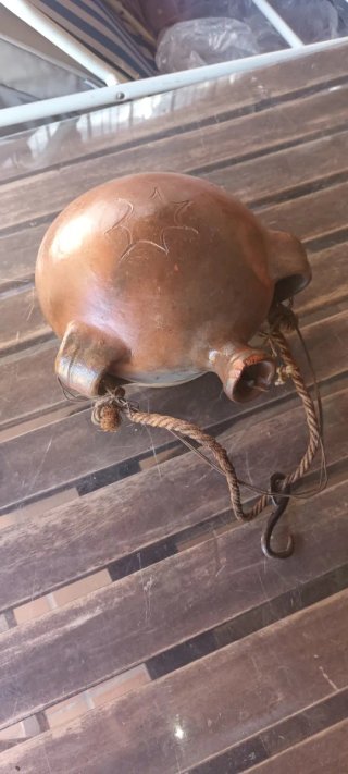Botijo y botija de barro