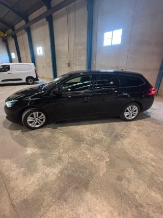 Peugeot 308 2021