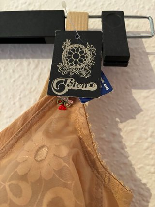 Faja reductora beige con cremallera
