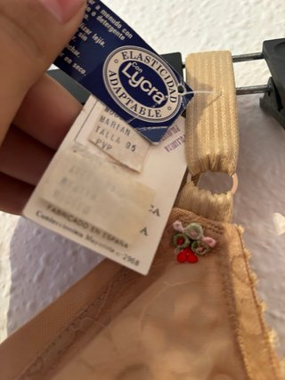 Faja reductora beige con cremallera