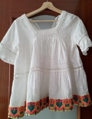 Blusa blanca bordada talla única