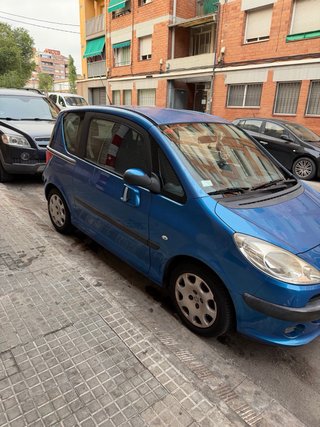 Peugeot 1007 2006