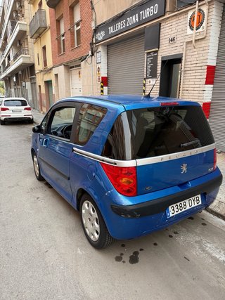 Peugeot 1007 2006