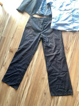 Traje de chaqueta y pantalón azul