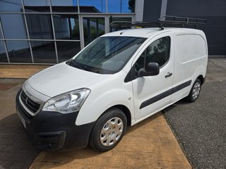 Peugeot Partner 2018. Transferida