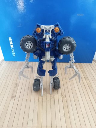 Transformers wheelie rotfl deluxe