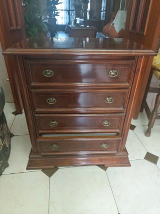 Mesillas de noche de madera