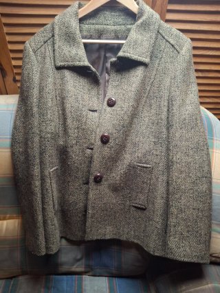 Chaquetón de paño gris