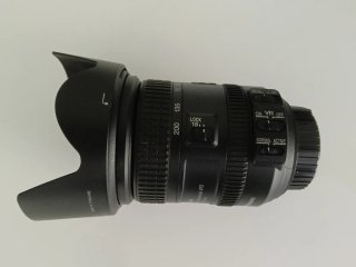 Objetivo Nikon AF-S DX Nikkor 18-200mm VR II