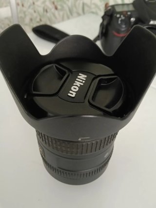 Objetivo Nikon AF-S DX Nikkor 18-200mm VR II