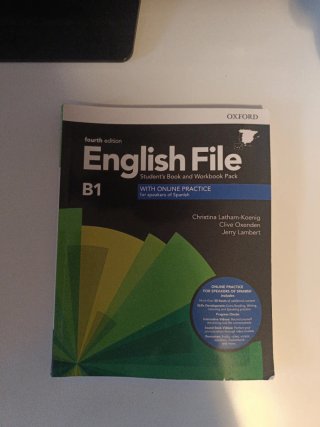 English File Intermediate