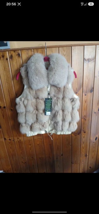 Gilet donna pelliccia taglia 42 costo 820€