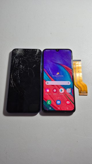 Samsung Galaxy A40 + Repuestos (leer descripción)