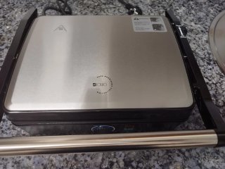 Grill Eléctrico El Bohío 2000W Pepe Rodriguez