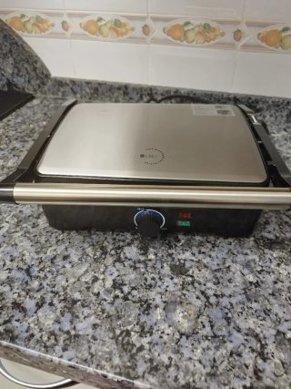 Grill Eléctrico El Bohío 2000W Pepe Rodriguez