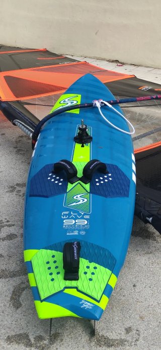 Tabla Windsurf Simmer Flywave 99 2024