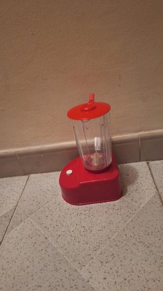 Licuadora de Juguete Roja