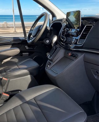 Ford Grand Tourneo Custom 2023