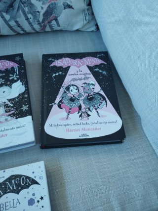 Libros Isadora Moon (4 unidades)