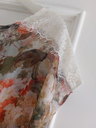 Blusa Fórmula Joven floral encaje