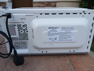Microondas Orbegozo Blanco
