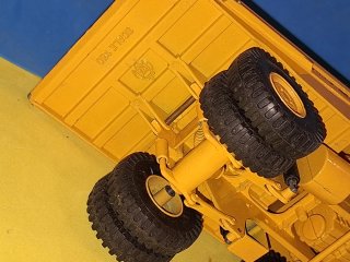 Joal Camion Volquete cantera Euclid R85 1:50