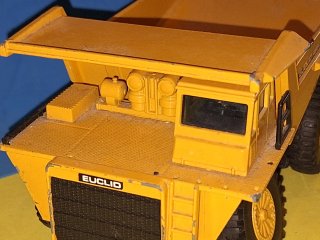 Joal Camion Volquete cantera Euclid R85 1:50