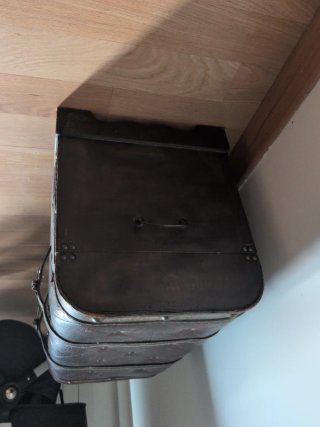 Baúl vintage cuero diseño