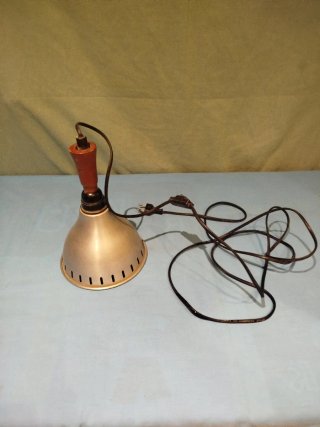 Foco de mano con cable