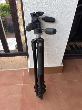 Trípode Manfrotro 190x8 Rótula Manfrotto 804RC2
