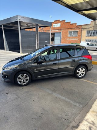 Peugeot 207 2009