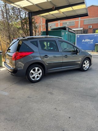 Peugeot 207 2009