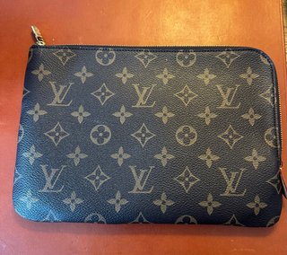 Louis Vuitton Pochette Voyage Monogram