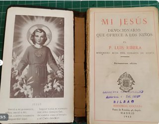 Tres libros religiosos