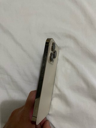 iPhone 14 Pro poco uso