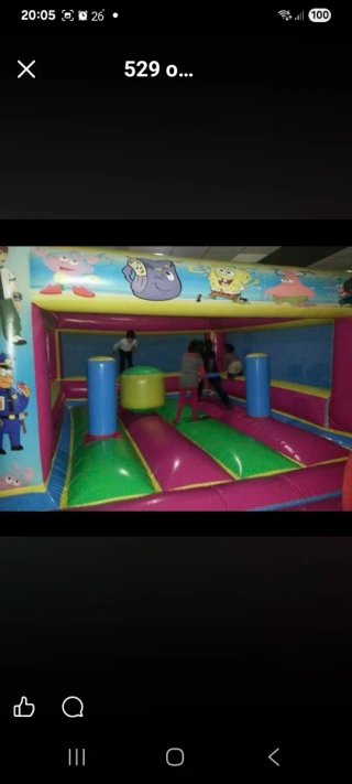 Castillo hinchable con 2 motores