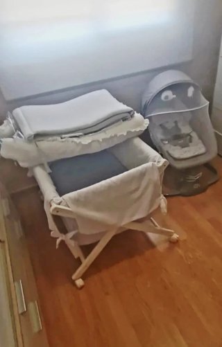 Minicuna Blanca con Colchón y Funda