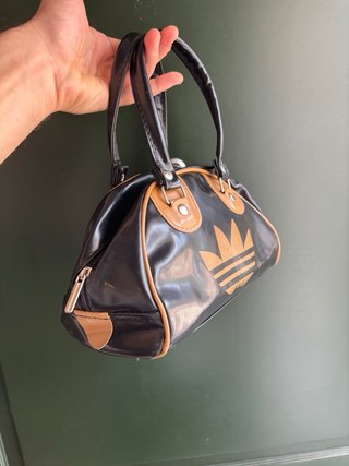 Borsa Adidas vintage nera e beige