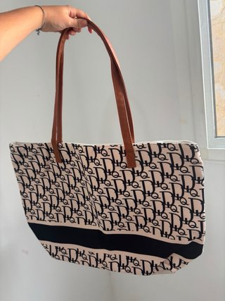 Bolsos de playa a 5€ la unidad