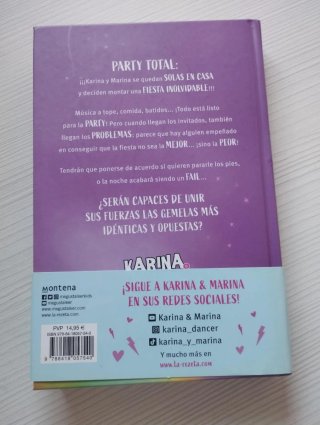 Libro de Karina y Marina