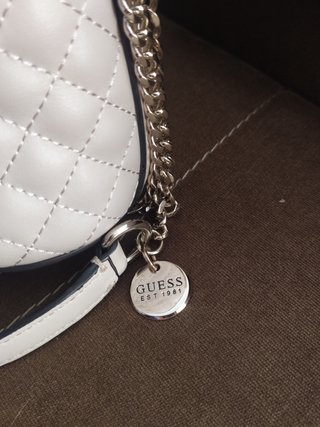Bolso Guess Beige Acolchado Como Nuevo