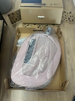 Hamaca Nuna Leaf Grow Blush + Barra Juguetes