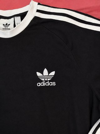 Camiseta Adidas Originals Manga Larga Negra